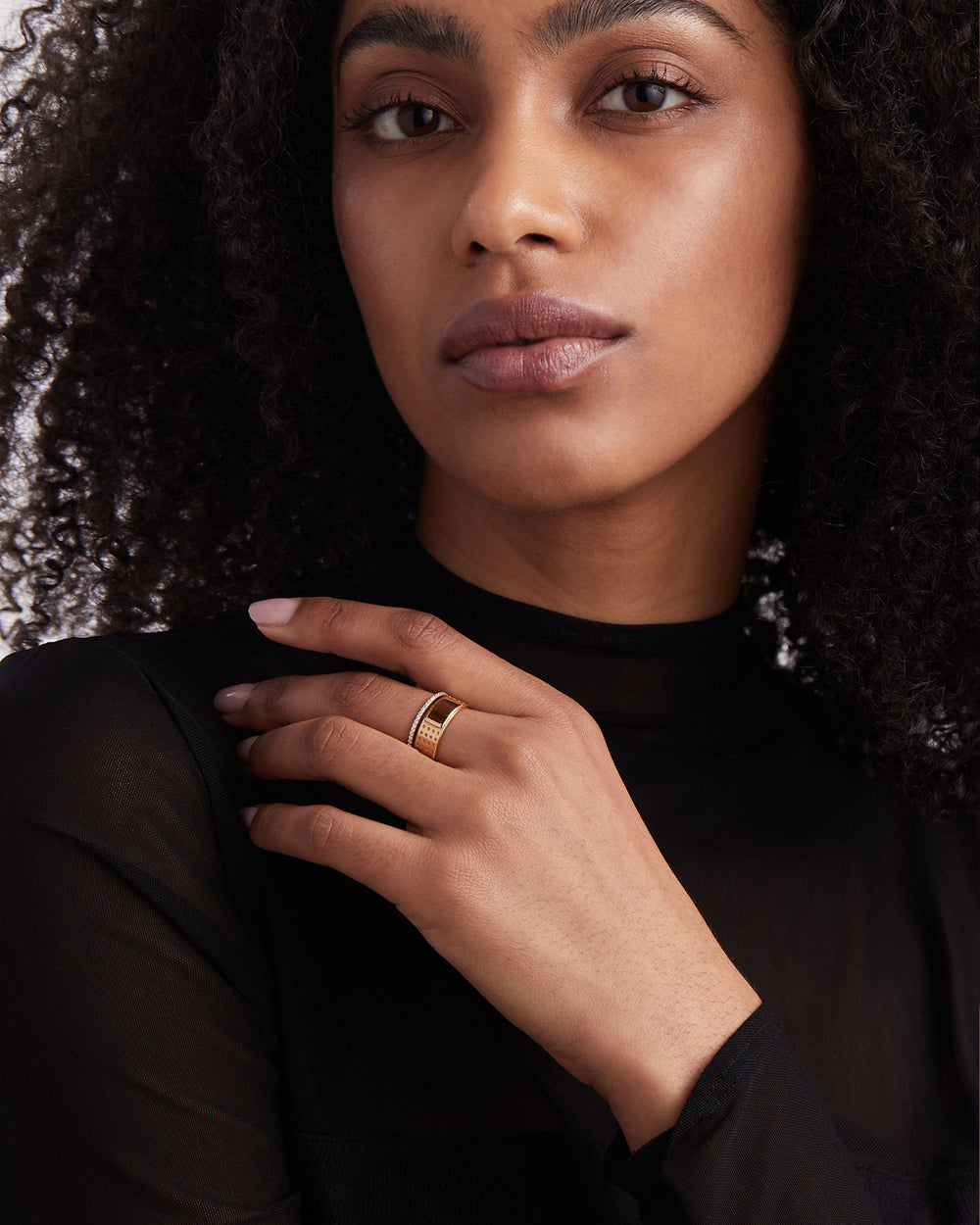 Bandage Ring
